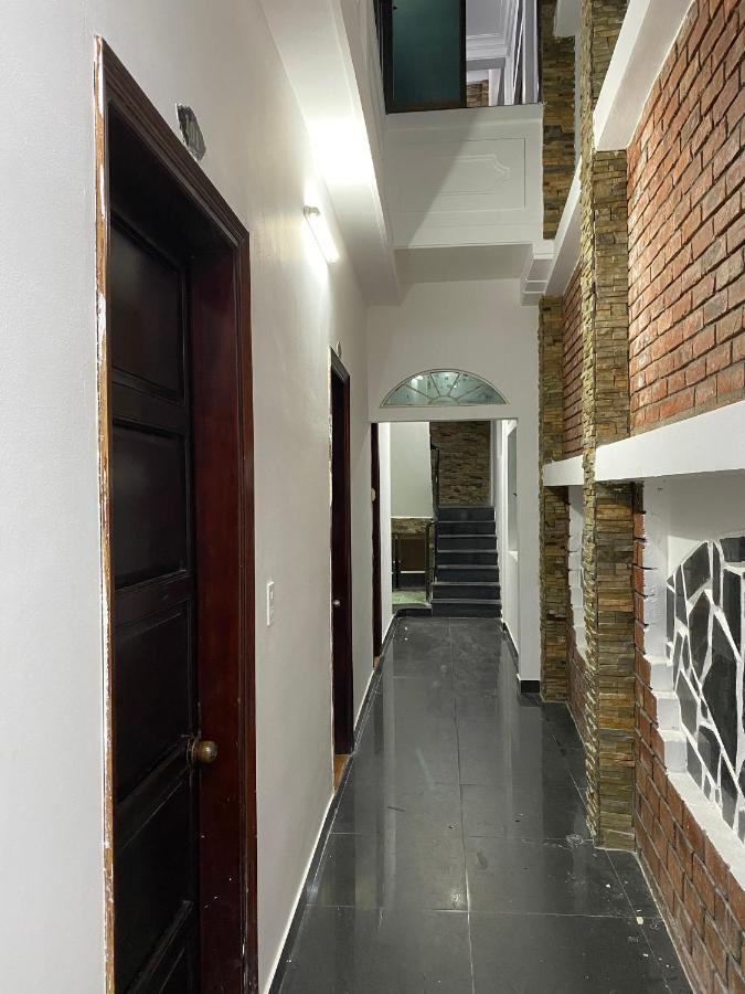 Shine Homestay Hue Buitenkant foto