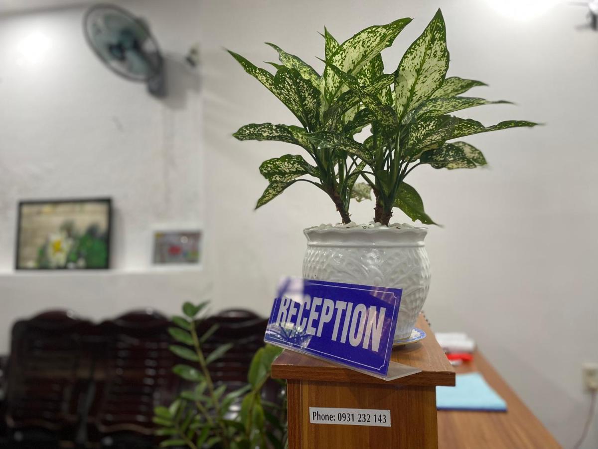 Shine Homestay Hue Buitenkant foto