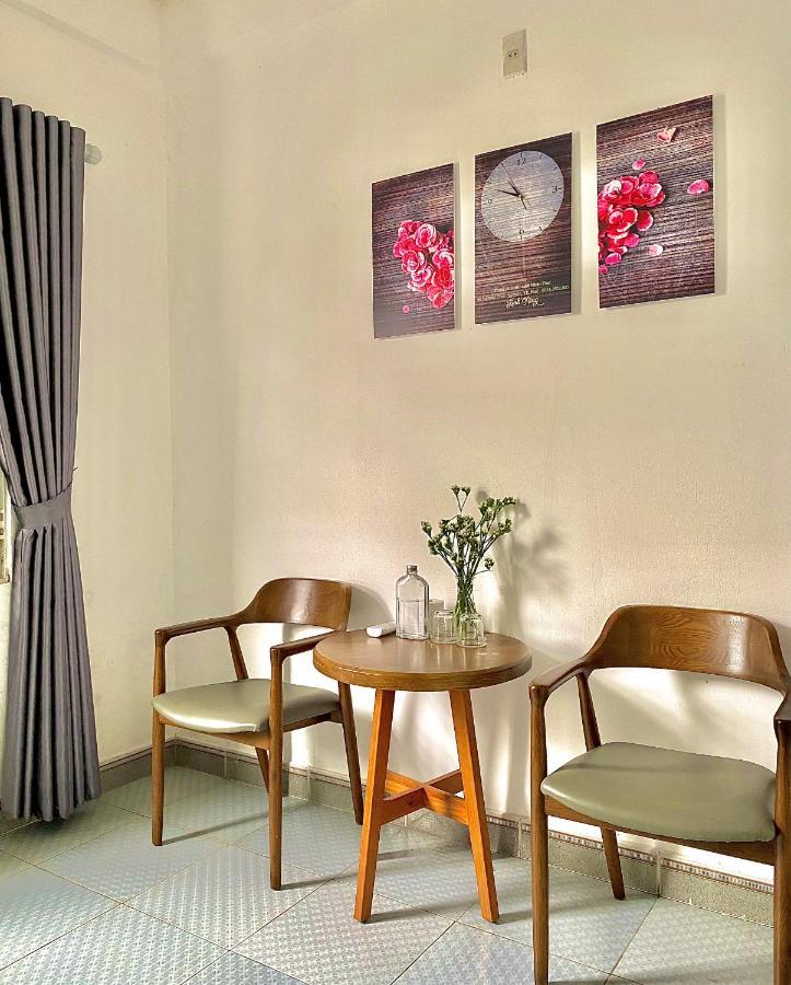 Shine Homestay Hue Buitenkant foto
